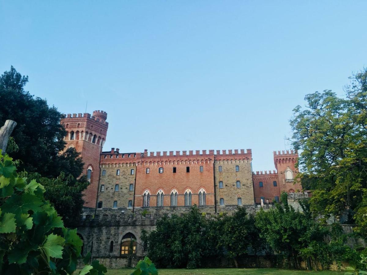 Castello Di Valenzano Villa Arezzo Luaran gambar